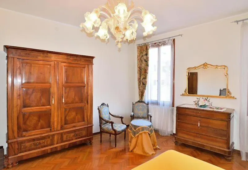 Residenza Corona Velence Apartman